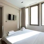 Hotel 21