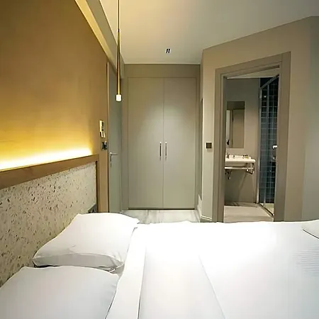 21 Hotel 3*